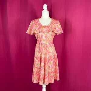 Vintage unbranded pink floral fit and flare dress, size med